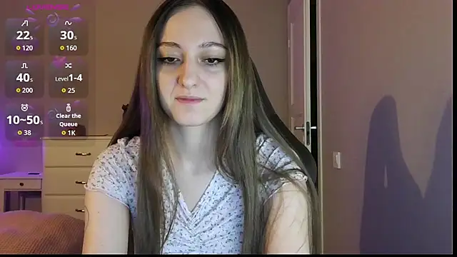 Snapshot of white_liillyy chatting on 07/03/26, 08:26 white liillyy online show from 07/03/26, 08:26
