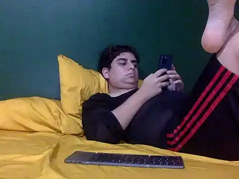 Snapshot of Thiagoforyou chatting on 10/19/25, 07:09 Thiagoforyou online show from 10/19/25, 07:09