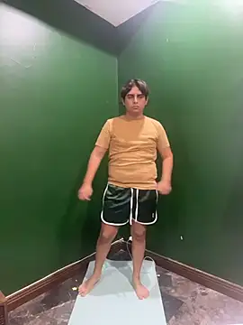 Snapshot of Thiagoforyou chatting on 11/16/25, 10:37 Thiagoforyou online show from 11/16/25, 10:37