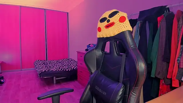 just fucked777 online show from 04/20/26, 11:17