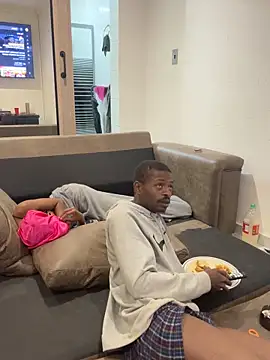 Snapshot of AllDayBbC chatting on 10/25/25, 09:09 AllDayBbC online show from 10/25/25, 09:09