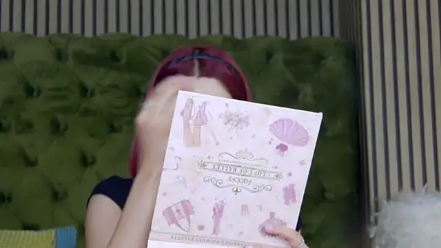 Snapshot of LunaHart chatting on 02/22/26, 09:08 LunaHart online show from 02/22/26, 09:08