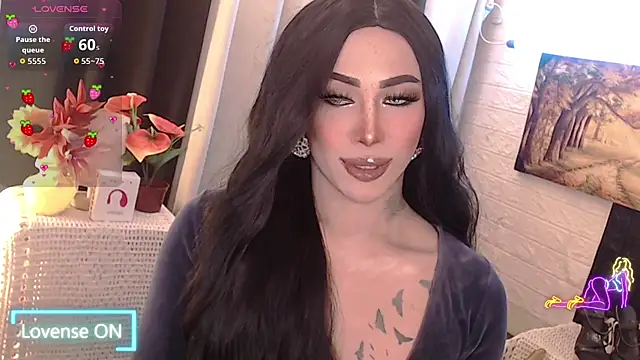 Snapshot of Your_valentina_goddess chatting on 09/25/25, 11:41 Your valentina goddess online show from 09/25/25, 11:41
