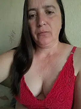 Snapshot of EvelinCutex chatting on 06/30/26, 05:19 EvelinCutex online show from 06/30/26, 05:19