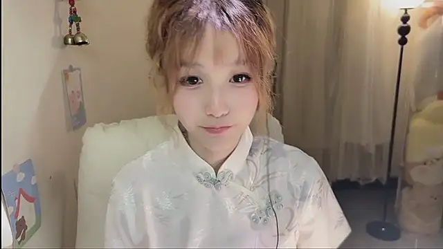 FuFu-puff online show from 10/18/25, 12:06