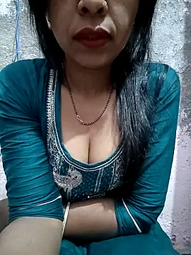 Paakhi-Singh online show from 03/17/26, 05:38