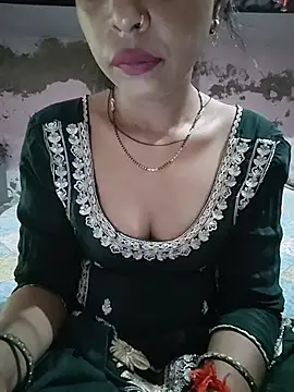 Snapshot of Paakhi-Singh chatting on 07/16/26, 05:13 Paakhi-Singh online show from 07/16/26, 05:13