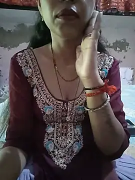 Snapshot of Paakhi-Singh chatting on 07/17/26, 05:58 Paakhi-Singh online show from 07/17/26, 05:58