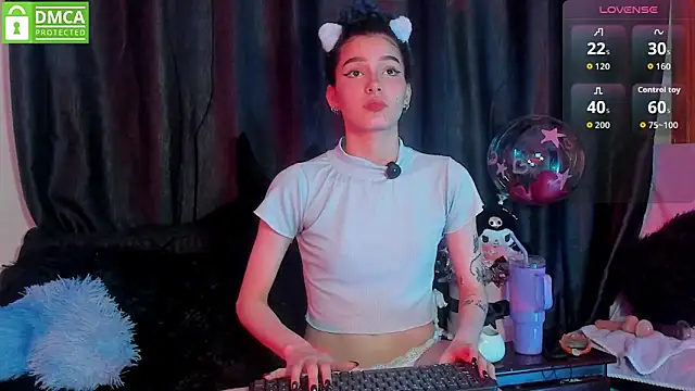 Bluedarkelf888 online show from 10/07/25, 11:02