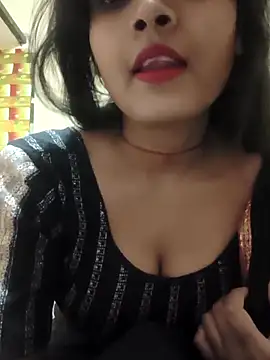 RAYI Queen 2 online show from 11/14/25, 05:44