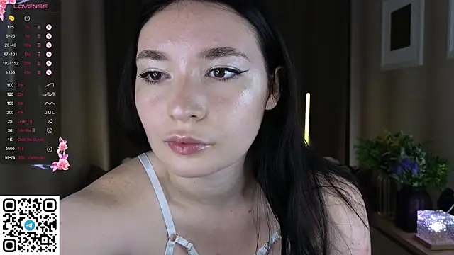 cute club online show from 09/21/25, 05:03