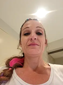 SexySunnyBlazen online show from 12/03/25, 10:24