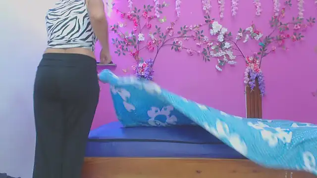 skinnybarbie022 online show from 02/01/26, 12:31