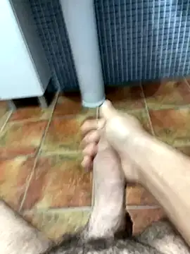 Snapshot of Pollon1994 chatting on 11/13/25, 12:31 Pollon1994 online show from 11/13/25, 12:31