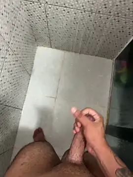 lrd11 online show from 04/15/26, 02:57