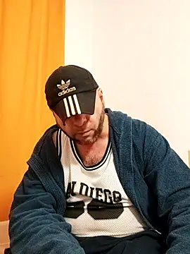 SmokedAlloy2 online show from 02/18/26, 02:29