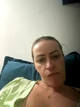 Snapshot of Alerquinasc chatting on 11/04/25, 09:58 Alerquinasc online show from 11/04/25, 09:58