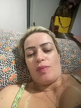 Snapshot of Alerquinasc chatting on 12/03/25, 09:46 Alerquinasc online show from 12/03/25, 09:46