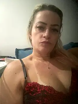 Snapshot of Alerquinasc chatting on 01/06/26, 02:04 Alerquinasc online show from 01/06/26, 02:04