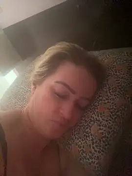 Snapshot of Alerquinasc chatting on 02/02/26, 07:56 Alerquinasc online show from 02/02/26, 07:56