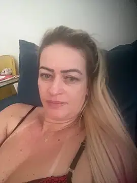 Snapshot of Alerquinasc chatting on 02/06/26, 10:51 Alerquinasc online show from 02/06/26, 10:51