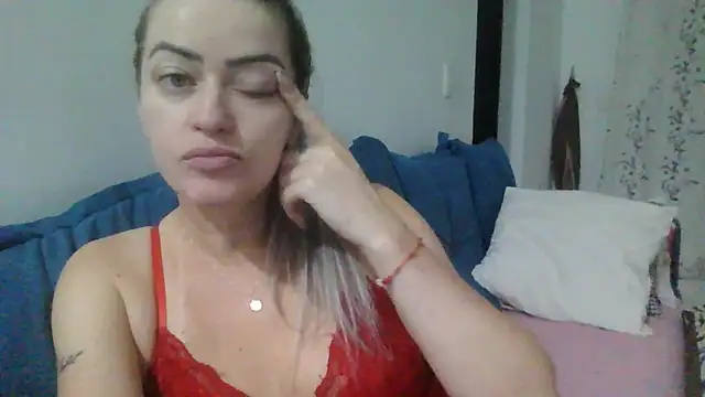 Snapshot of Alerquinasc chatting on 03/24/26, 05:45 Alerquinasc online show from 03/24/26, 05:45