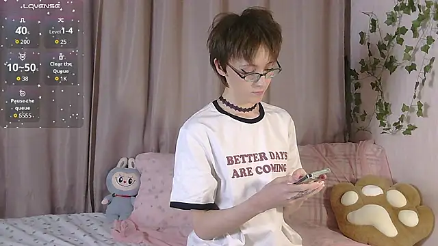 NextVibe  online show from 04/15/26, 05:09