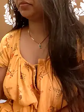 Snapshot of yoursexy_rumi chatting on 03/10/26, 04:50 yoursexy rumi online show from 03/10/26, 04:50