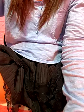 xixi2025-16 online show from 11/19/25, 03:17