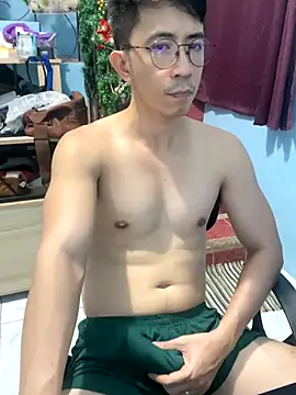 ieat monsters online show from 12/18/25, 06:52