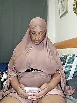 Sweetbxxx24 online show from 04/16/26, 09:15