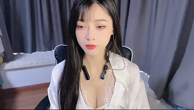 Cicicici-cc online show from 10/30/25, 02:24