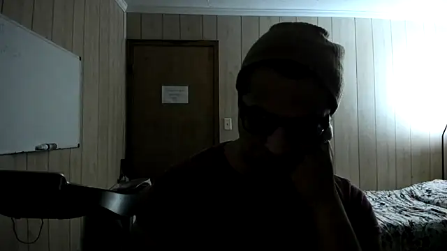 Snapshot of NaturalBeautyQueen chatting on 10/03/25, 12:07 NaturalBeautyQueen online show from 10/03/25, 12:07