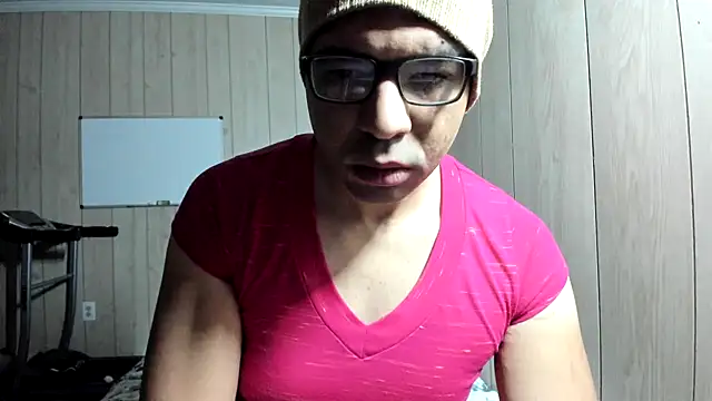 Snapshot of NaturalBeautyQueen chatting on 10/17/25, 09:34 NaturalBeautyQueen online show from 10/17/25, 09:34