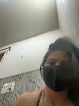 SashaPatel online show from 04/17/26, 02:25