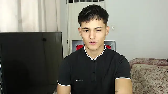 Alex mojica online show from 10/29/25, 06:15