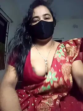 Snapshot of Natasa-4455 chatting on 10/04/25, 01:09 Natasa-4455 online show from 10/04/25, 01:09