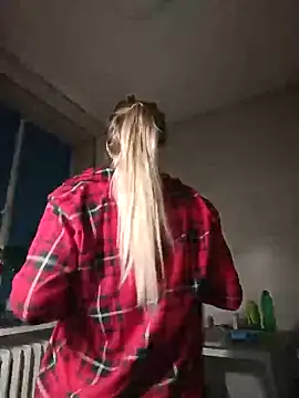 babyjessi online show from 04/14/26, 08:59