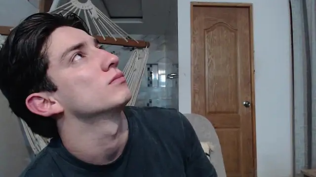 Snapshot of AteneoJr chatting on 01/15/26, 12:37 AteneoJr online show from 01/15/26, 12:37