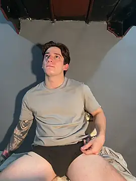 Snapshot of AteneoJr chatting on 02/17/26, 12:18 AteneoJr online show from 02/17/26, 12:18