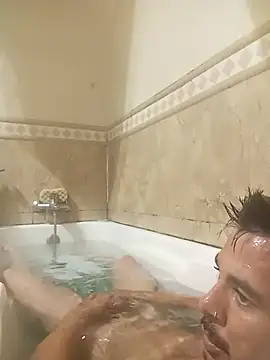 Snapshot of Villena_jm91 chatting on 11/10/25, 03:11 Villena jm91 online show from 11/10/25, 03:11