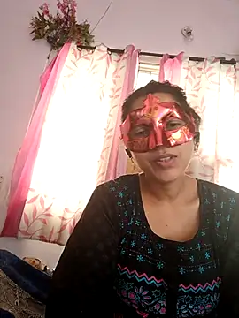 thanusi 2 online show from 02/13/26, 04:08