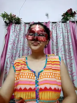 thanusi 2 online show from 04/21/26, 05:39