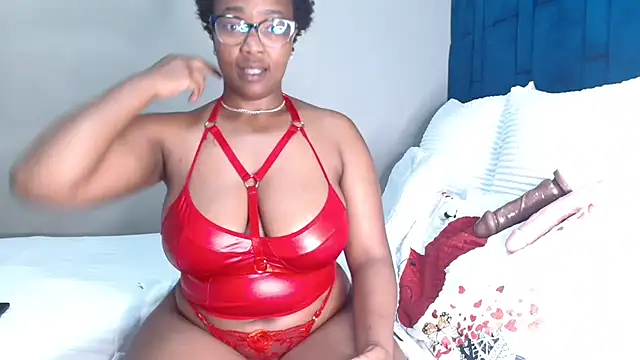 Snapshot of BigBootySimbax chatting on 06/29/26, 06:41 BigBootySimbax online show from 06/29/26, 06:41