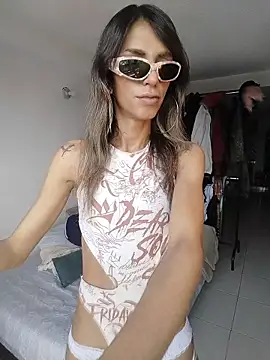 Theevae online show from 04/02/26, 05:32