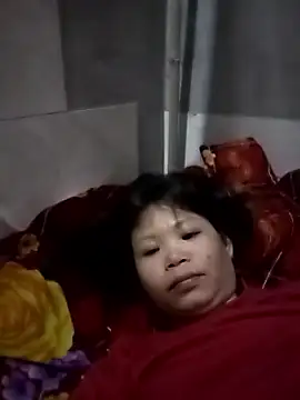 LinhNa999 online show from 01/15/26, 11:59