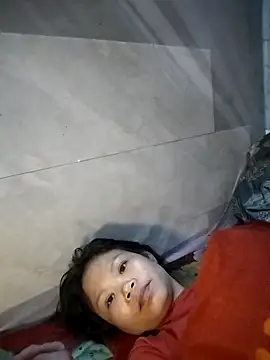 LinhNa999 online show from 02/04/26, 06:30