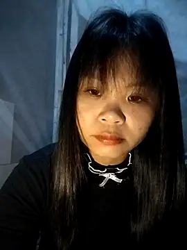 LinhNa999 online show from 02/16/26, 02:13