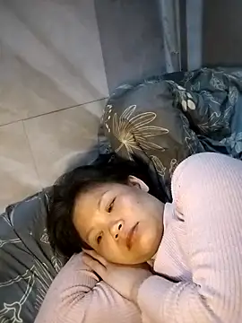 LinhNa999 online show from 03/14/26, 12:32