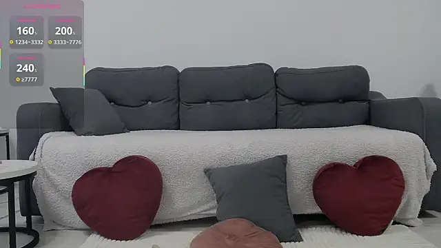 Snapshot of EmmaWil chatting on 11/28/25, 03:14 EmmaWil online show from 11/28/25, 03:14